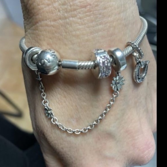 Daisy Flower Safety Chain Charm Sterling silver from Pandora verified authentic - Picture 9 of 12